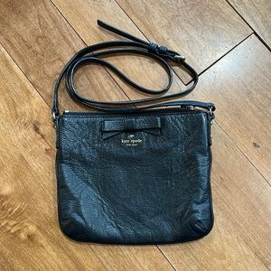 Black Kate Spade crossbody purse